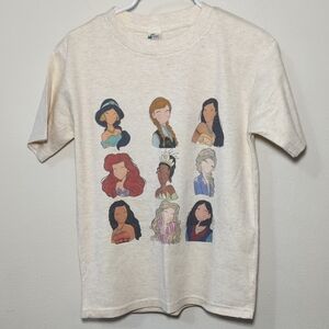 Laughing Giraffe Cream Princess Silhouettes T-Shirt Elsa Anna Ariel Tiana Size 7